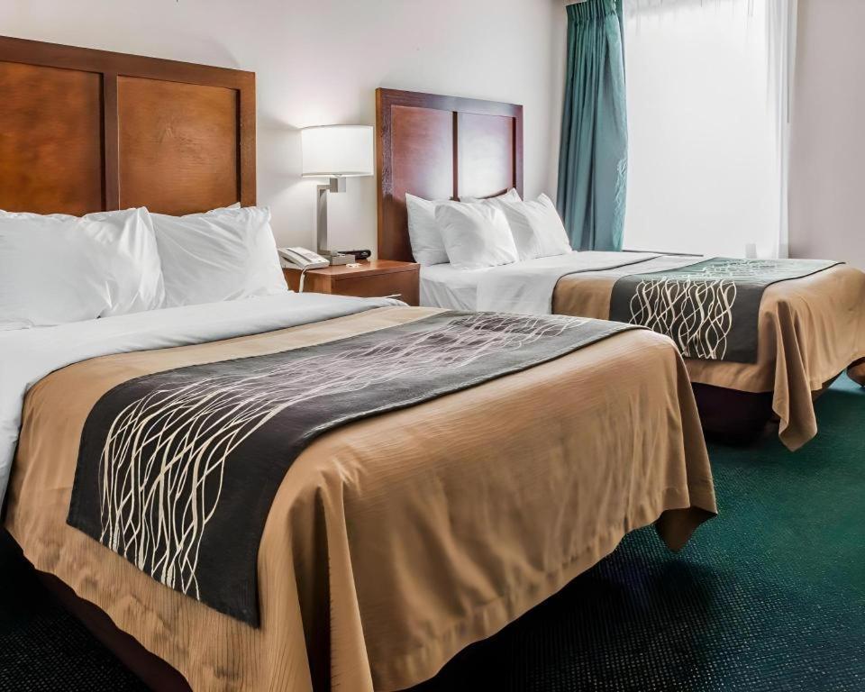 Quality Inn Waynesburg Eksteriør bilde