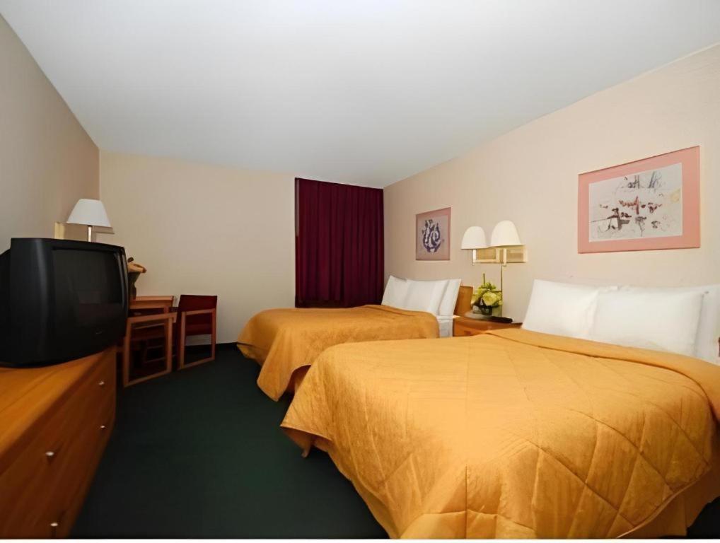 Quality Inn Waynesburg Eksteriør bilde