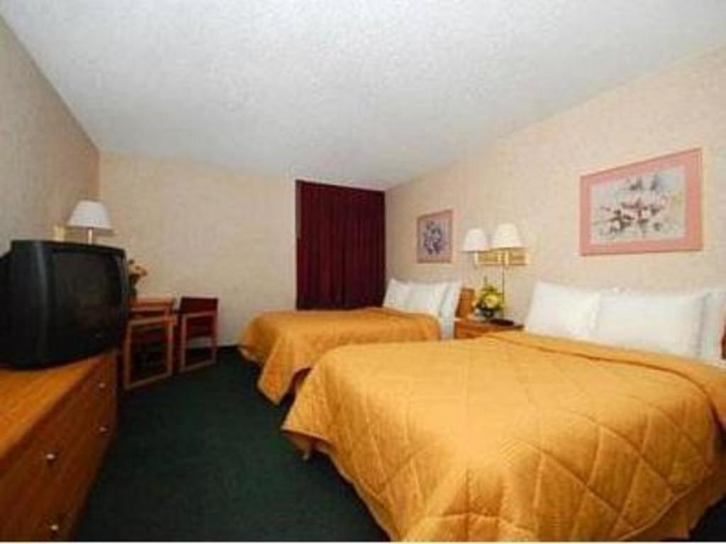 Quality Inn Waynesburg Eksteriør bilde