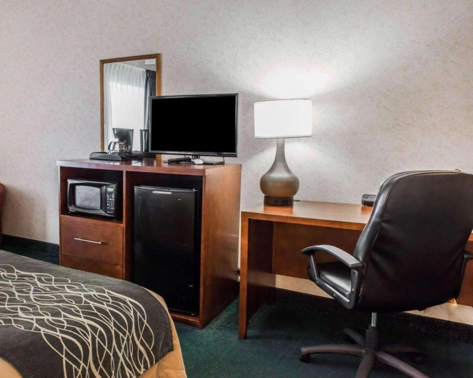 Quality Inn Waynesburg Eksteriør bilde