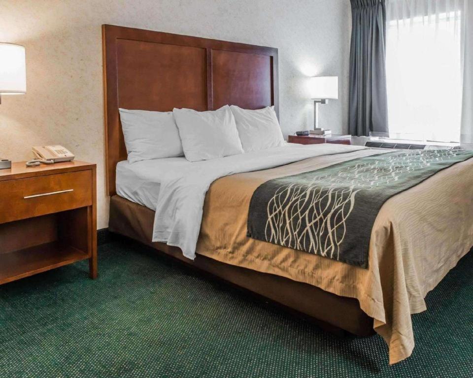 Quality Inn Waynesburg Eksteriør bilde