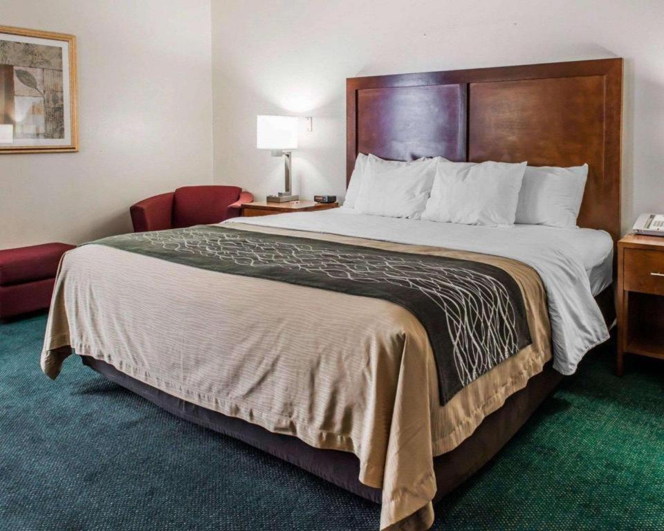 Quality Inn Waynesburg Eksteriør bilde