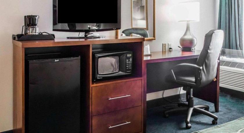 Quality Inn Waynesburg Eksteriør bilde